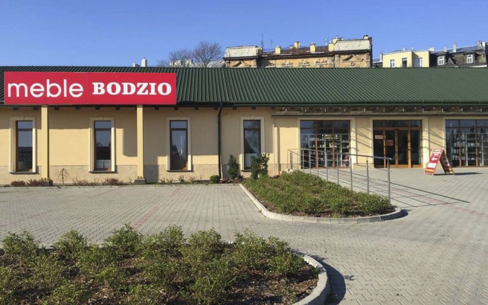 Waleriana Łukasińskiego 7